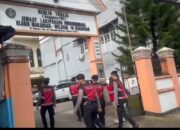 Hadir Beri Rasa Aman, Personel Turjawali Polres Gowa Amankan Ibadah Minggu di Sejumlah Gereja