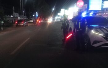 Patroli Biru di Jalan Poros Jeneponto, Kasat Lantas: Mari Tertib Berlalu Lintas